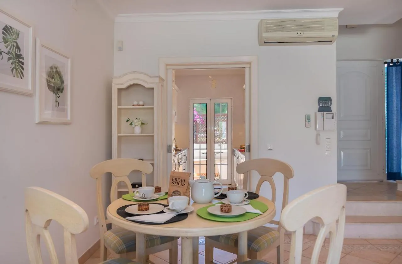 Villa Oceans 8. à Almancil